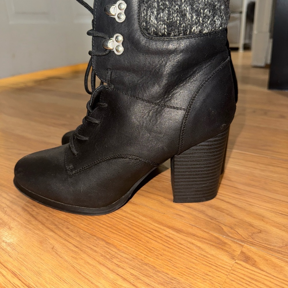 XOXO Black Knit-Cuff Heeled Ankle Boots - Picture 3 of 7